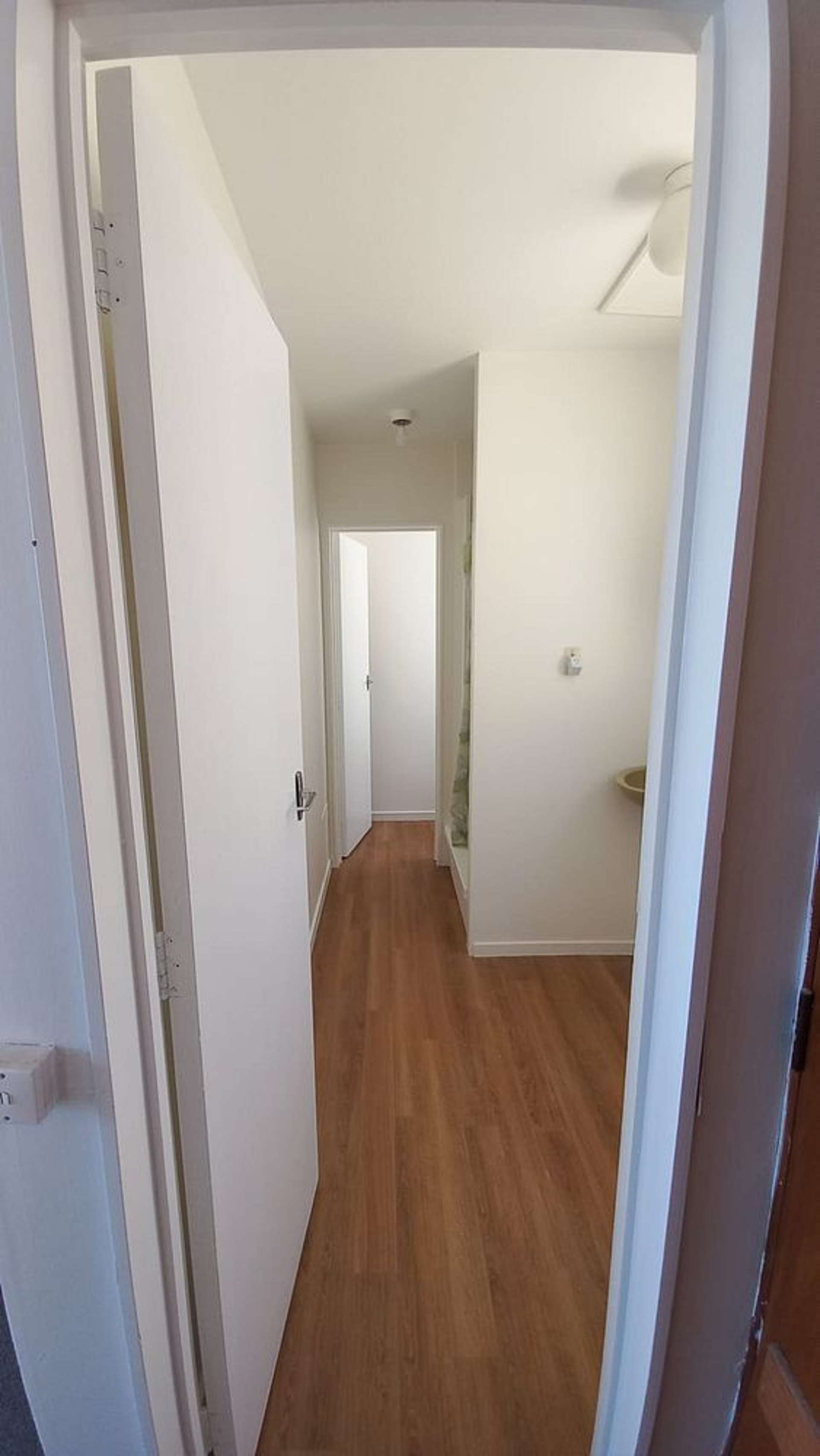 4/22 Donald McLean Street Newtown_0