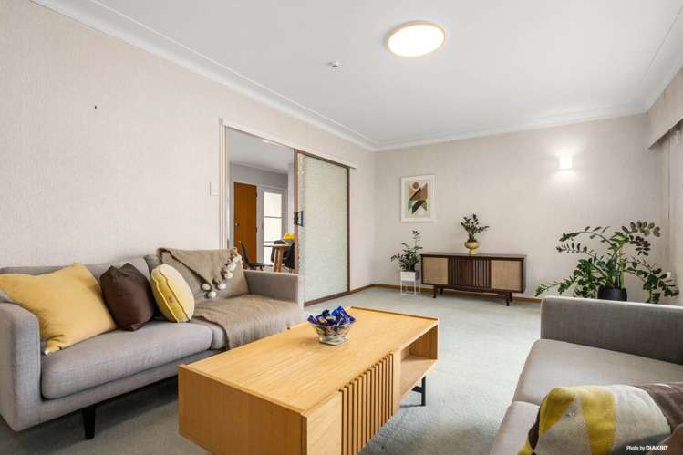 2/105 Coronation Road_0