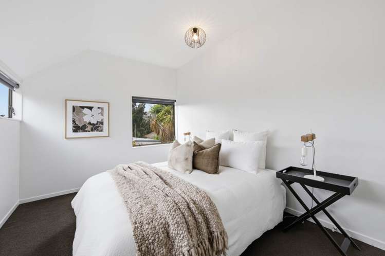 2/5 Himikera Avenue Avondale_13