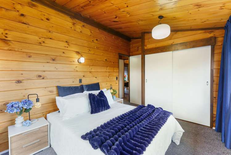 21 Awanui Drive Waikanae_2