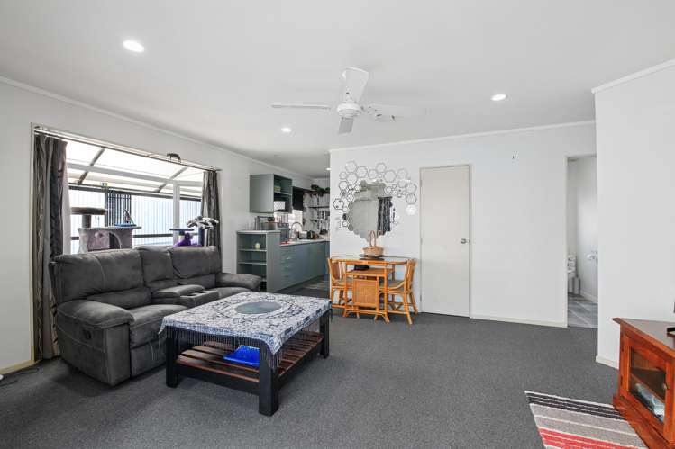 13 Miro Road Glen Afton_29