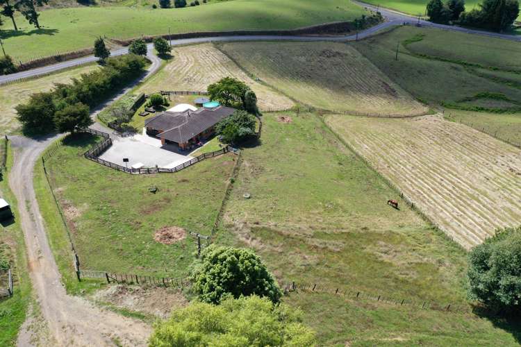 69 Te Tahi Road Puketotara_25