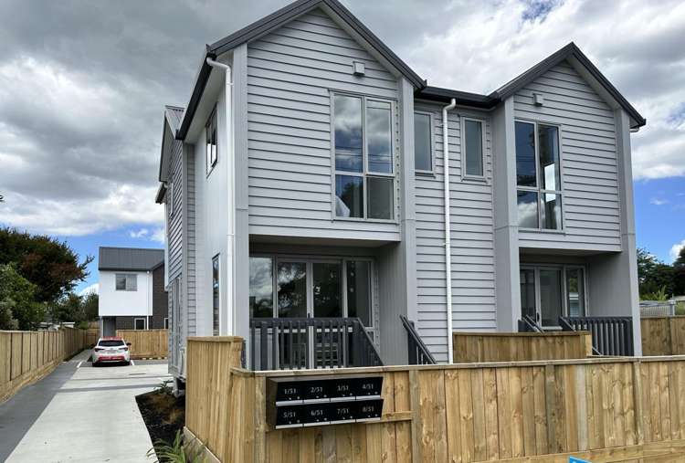 8/51 Wharf Road 1801_1