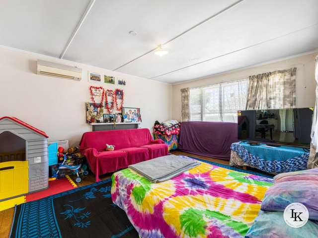 22 Gaye Crescent Otara_4