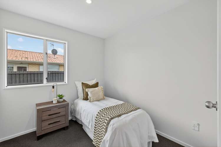 1/182 Breezes Road Aranui_14