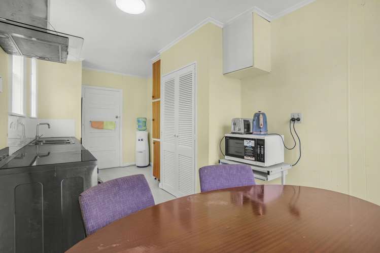 16 Watkins Grove Taita_6