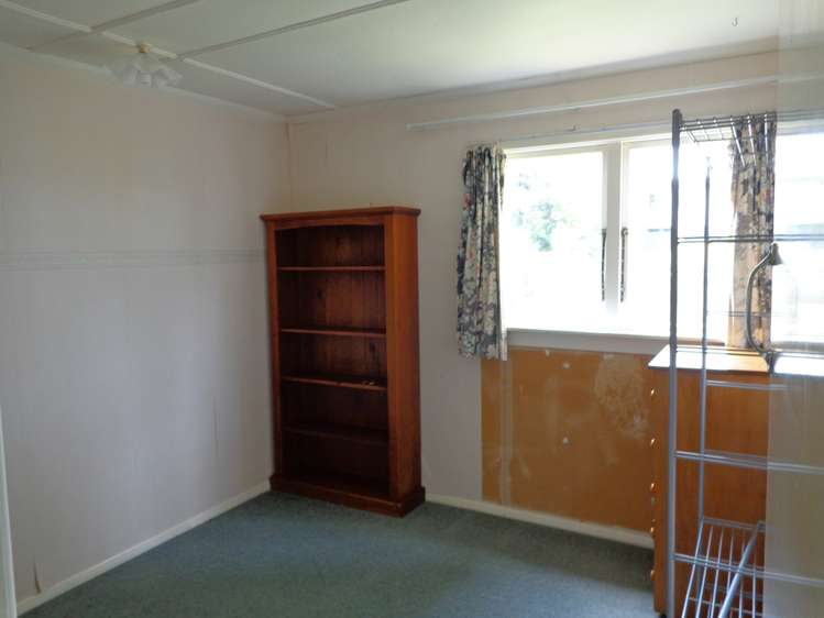 17 Rata Street Kaka Point_7