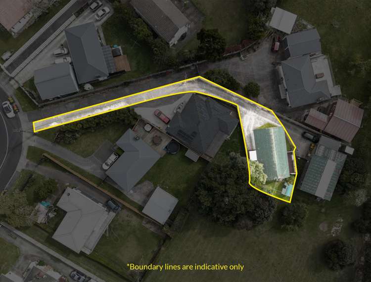 60 Cobham Crescent Kelston_13