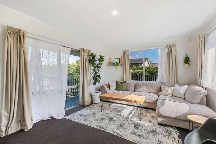 16 Enfield Street Nawton_5