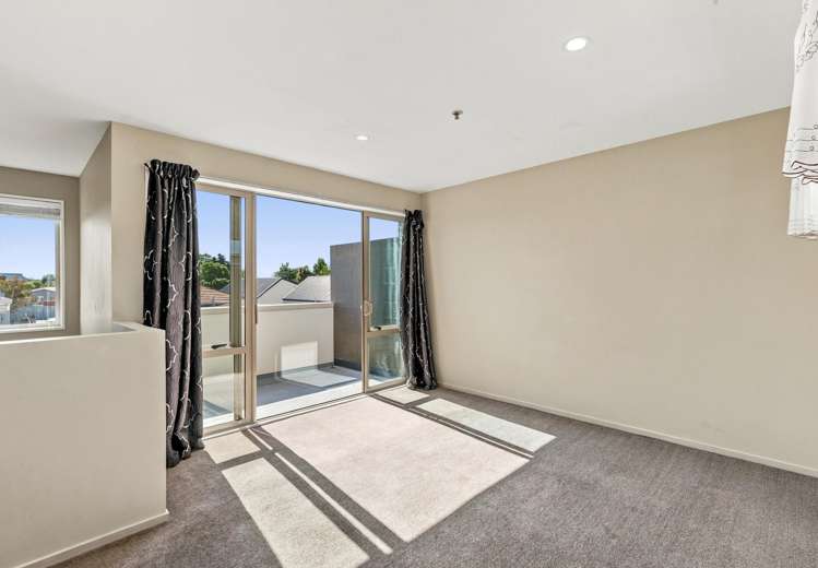 10/9 Cameron Street Sydenham_6