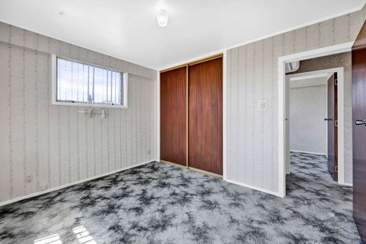 82 Grey Street Waitara_9