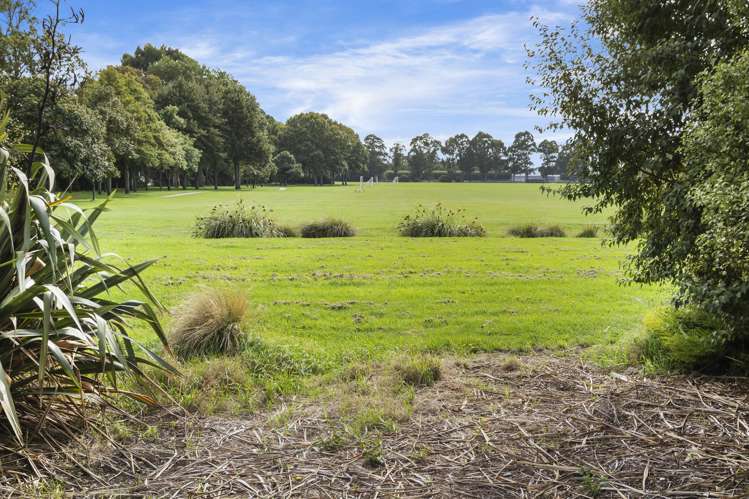 63 Chesterfield Mews Russley_12