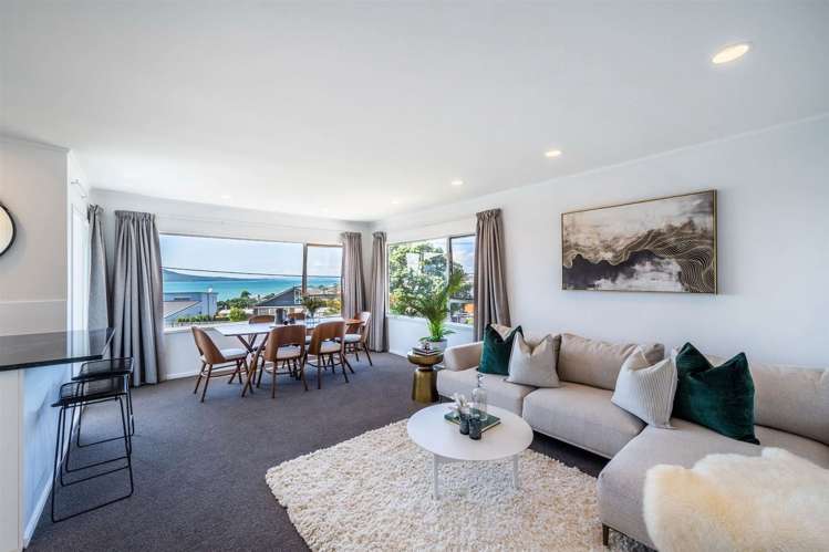 2/50 Seaview Road Castor Bay_2