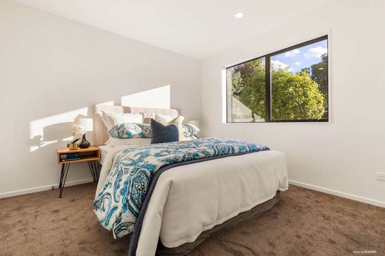 14b Coromandel Crescent Mairangi Bay_12