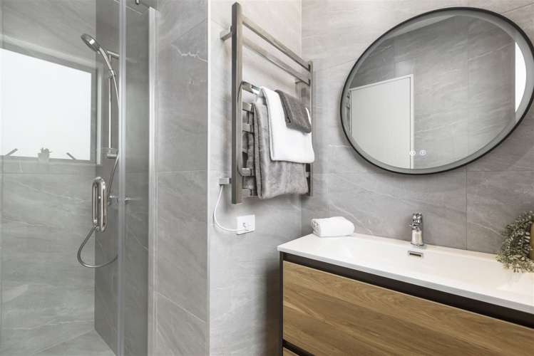 17b Stanniland Street Sunnyhills_17