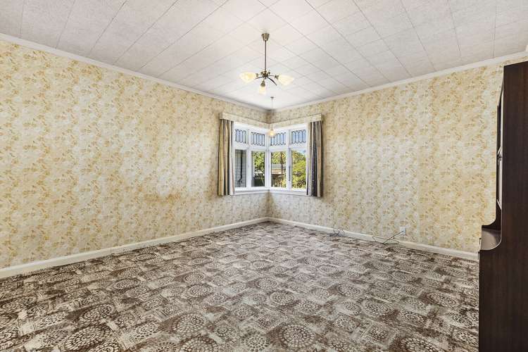 124 Apu Crescent Lyall Bay_9