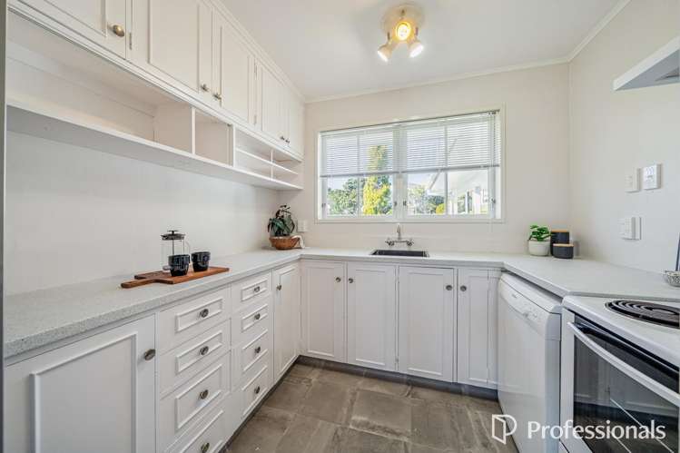 13 Ilam Grove Kelson_8