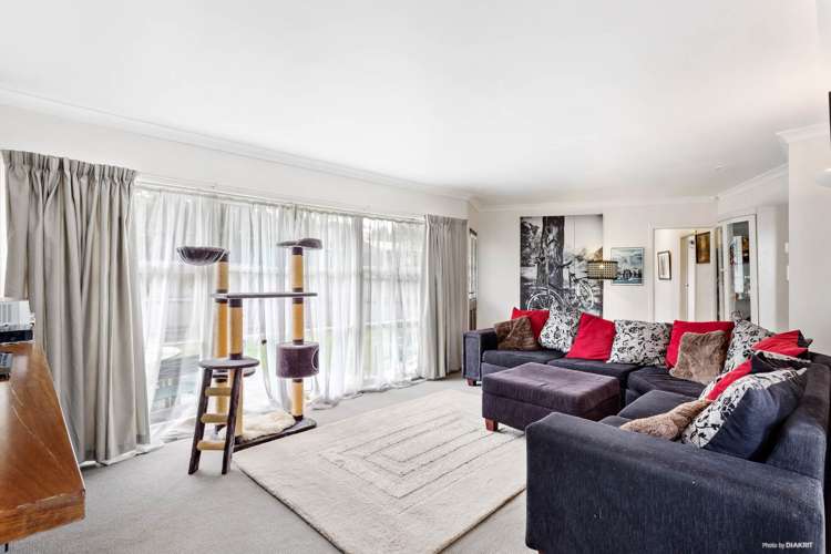 48 Tahi Terrace Glen Eden_2