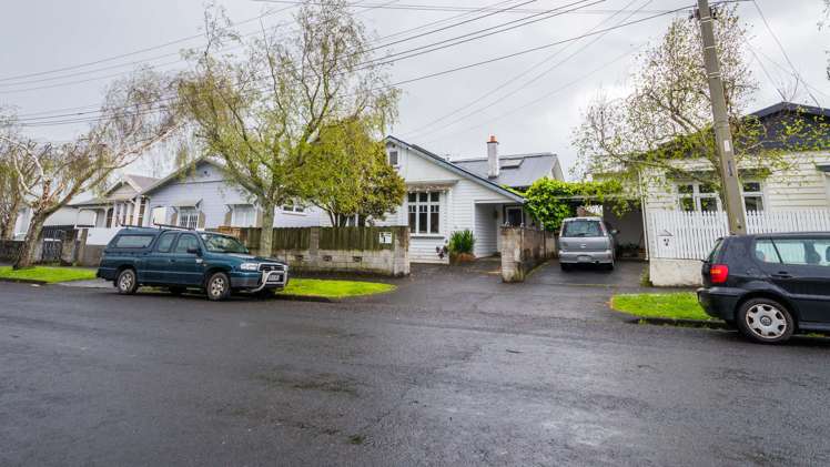 40 Rocklands Avenue Mount Eden_1