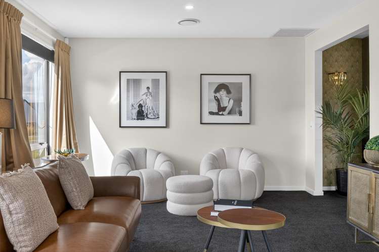 56 Carnaveron Drive Lincoln_16