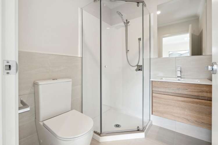 425 Dey Street Hamilton East_12