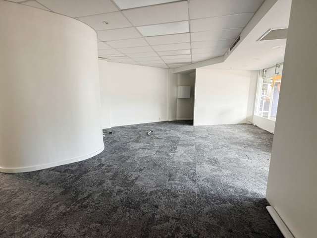 404-406 Titirangi Road Titirangi_1