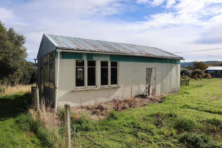 5 Clark Street Owaka_8