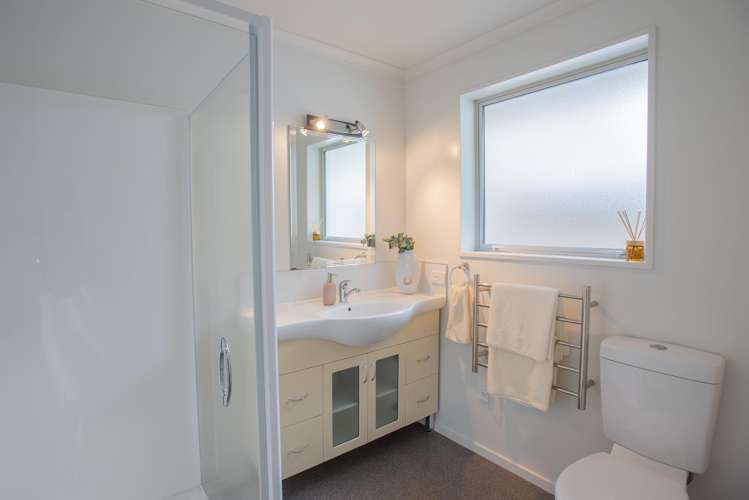 21 Talboys Drive Winton_13