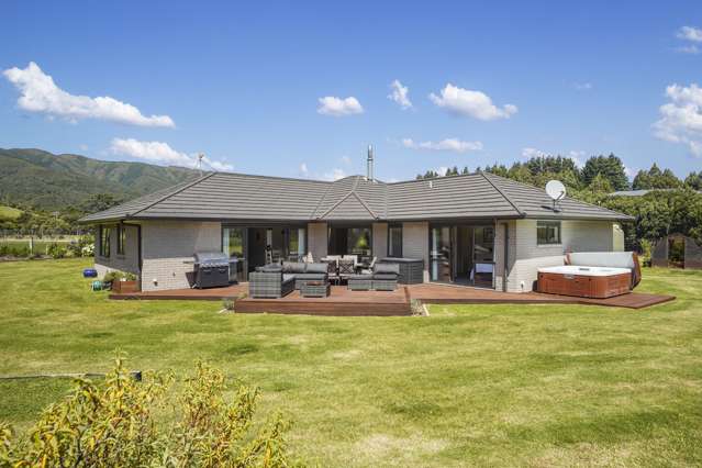 229 Marchant Road Kaitoke_4