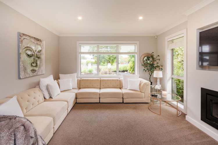 9 Riverstone Grove Hokowhitu_17