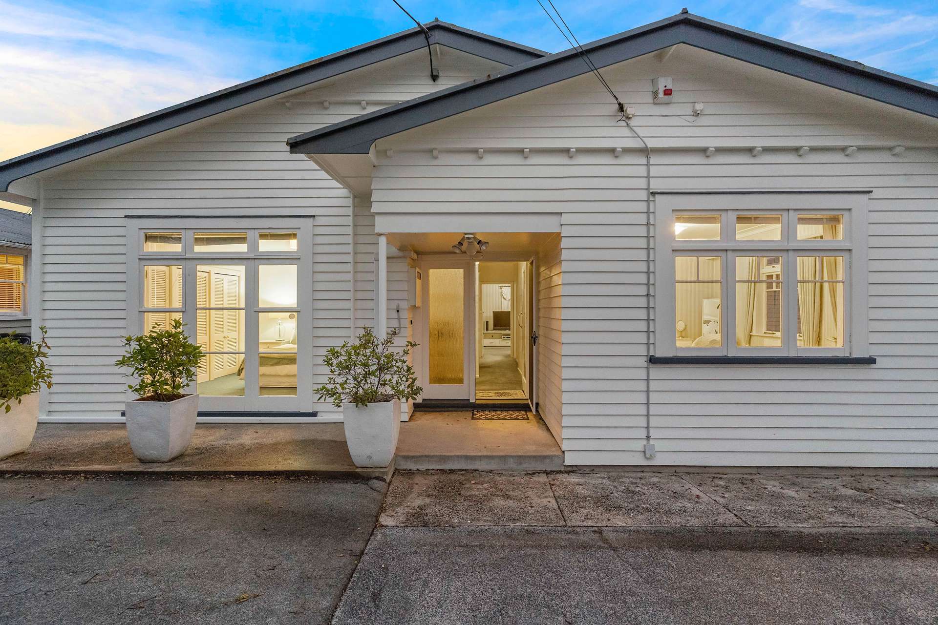 85 Golf Road New Lynn_0