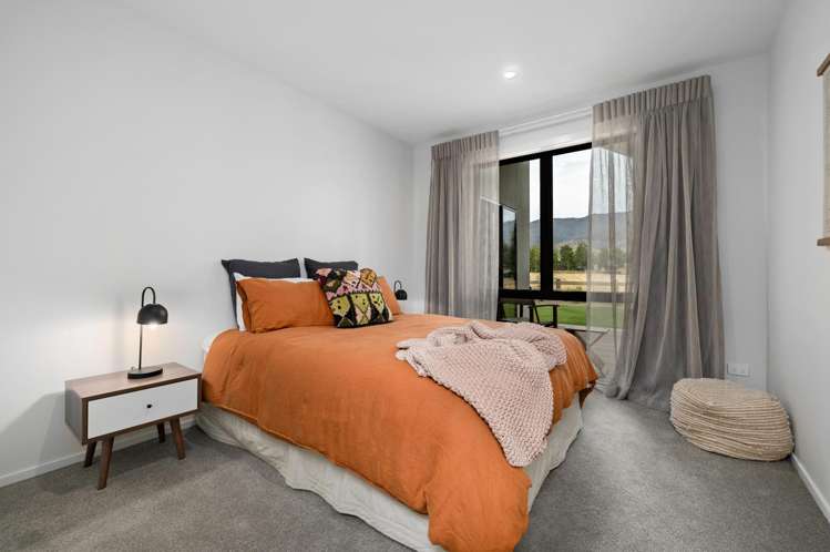 5d Wakefield Lane Cromwell_19