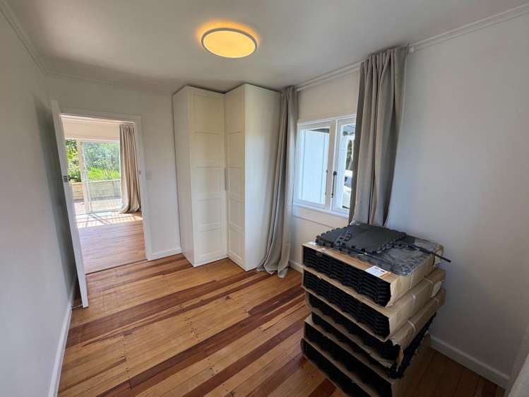 8 Wellington Road Surfdale_7