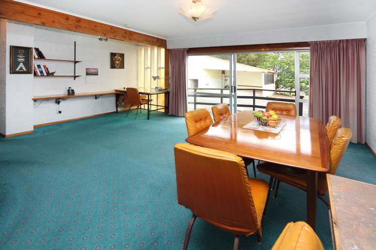 15a Tahi Terrace Glen Eden_11