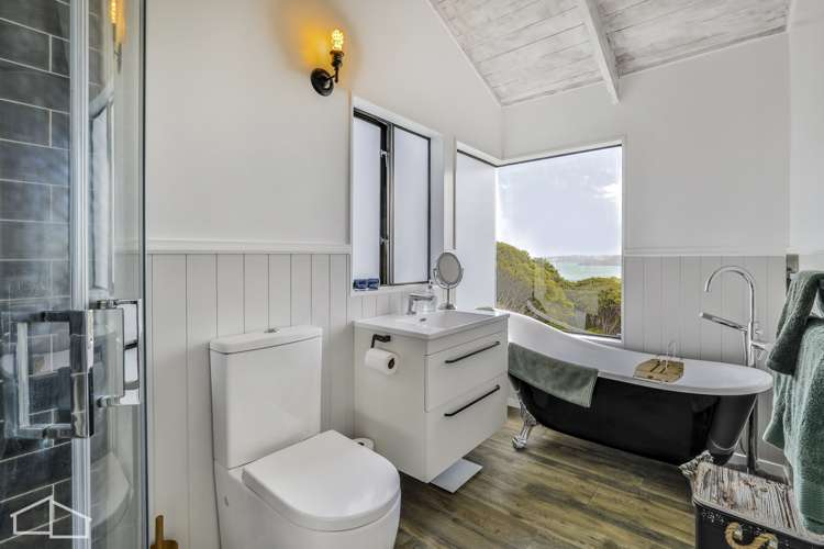 155 Victory Road Laingholm_12