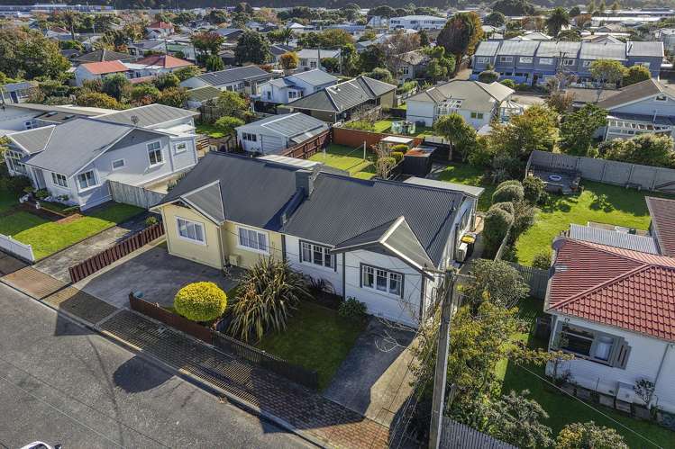 19A Montague Street Alicetown_20