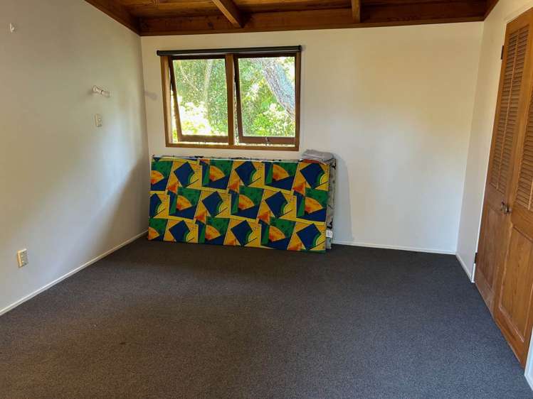 1 Waitea Road Muriwai_18