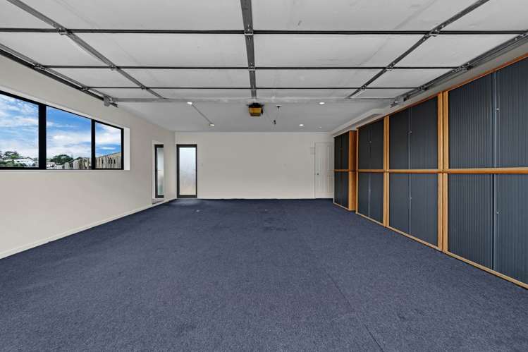 8 Sherwood Grove Browns Bay_24