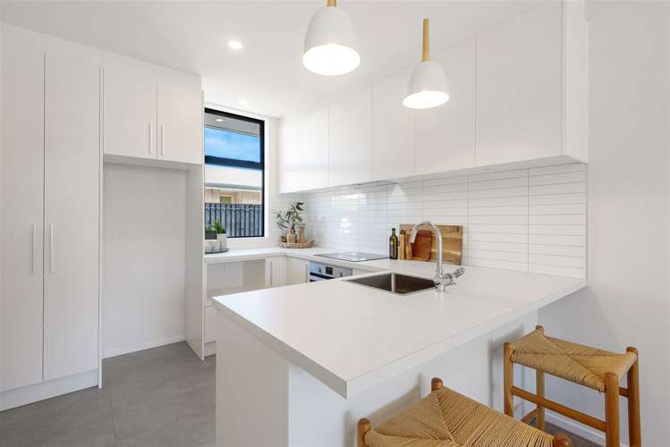 2/63 Poulson Street Addington_6