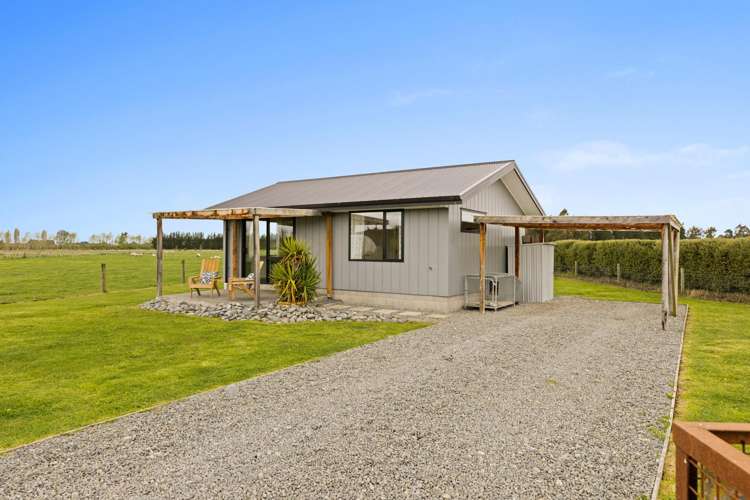 1136 Poyntzs Road West Eyreton_16