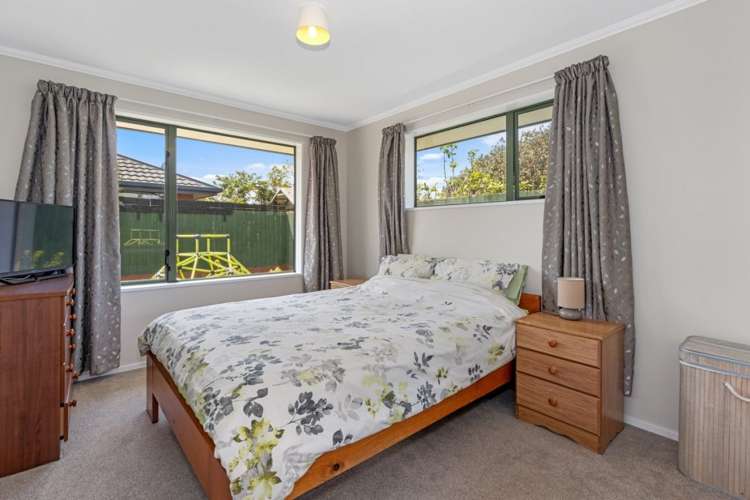 11 Bluebell Lane Woolston_6