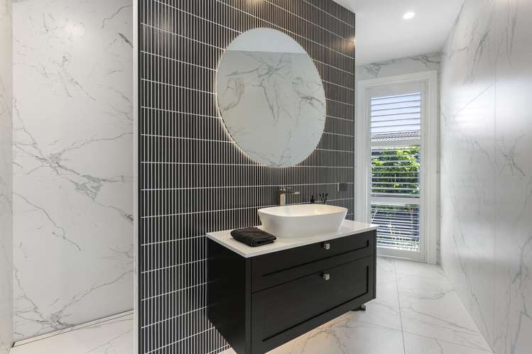 76 Bramley Drive Farm Cove_39