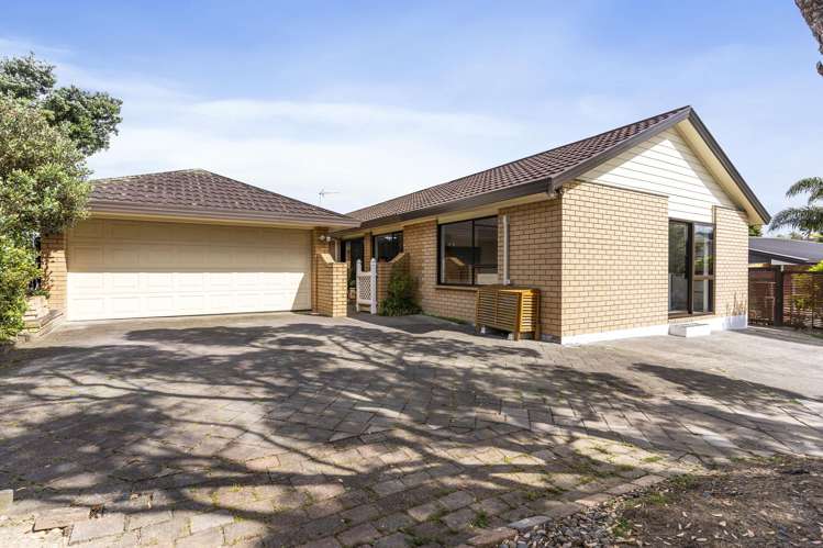 3 Voltaire Court Botany Downs_0