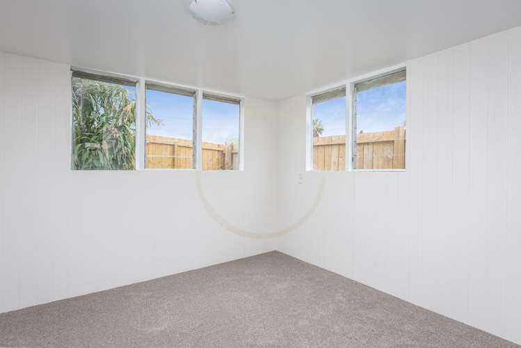 15 Ravenna Way Clover Park_8