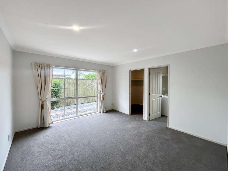 8 Murphy Court 10923_7