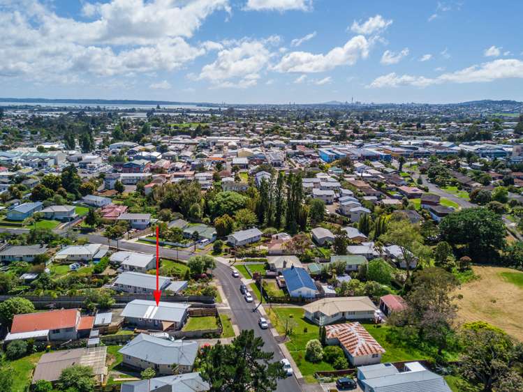 17 Sarona Avenue Glen Eden_25