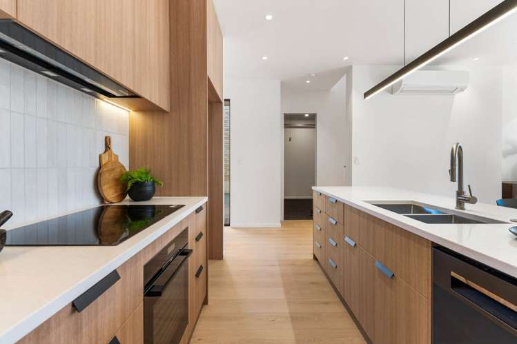 26-28 Weybridge Crescent Glen Innes_11