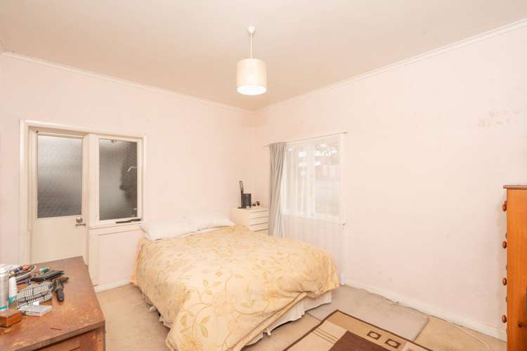 130 Titirangi Road New Lynn_6