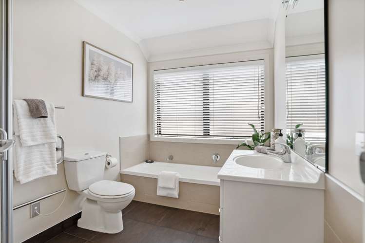 9 Cairnsvale Rise Manurewa_8