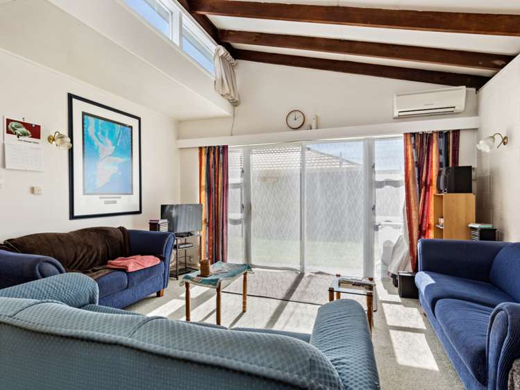 2/68 Maxwell Road Blenheim Central_6